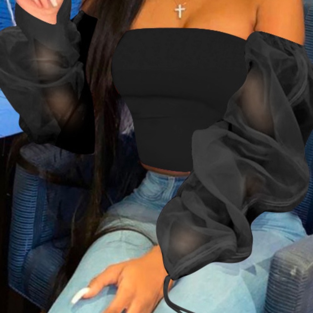 Off-shoulder Long Sleeve Shirt
